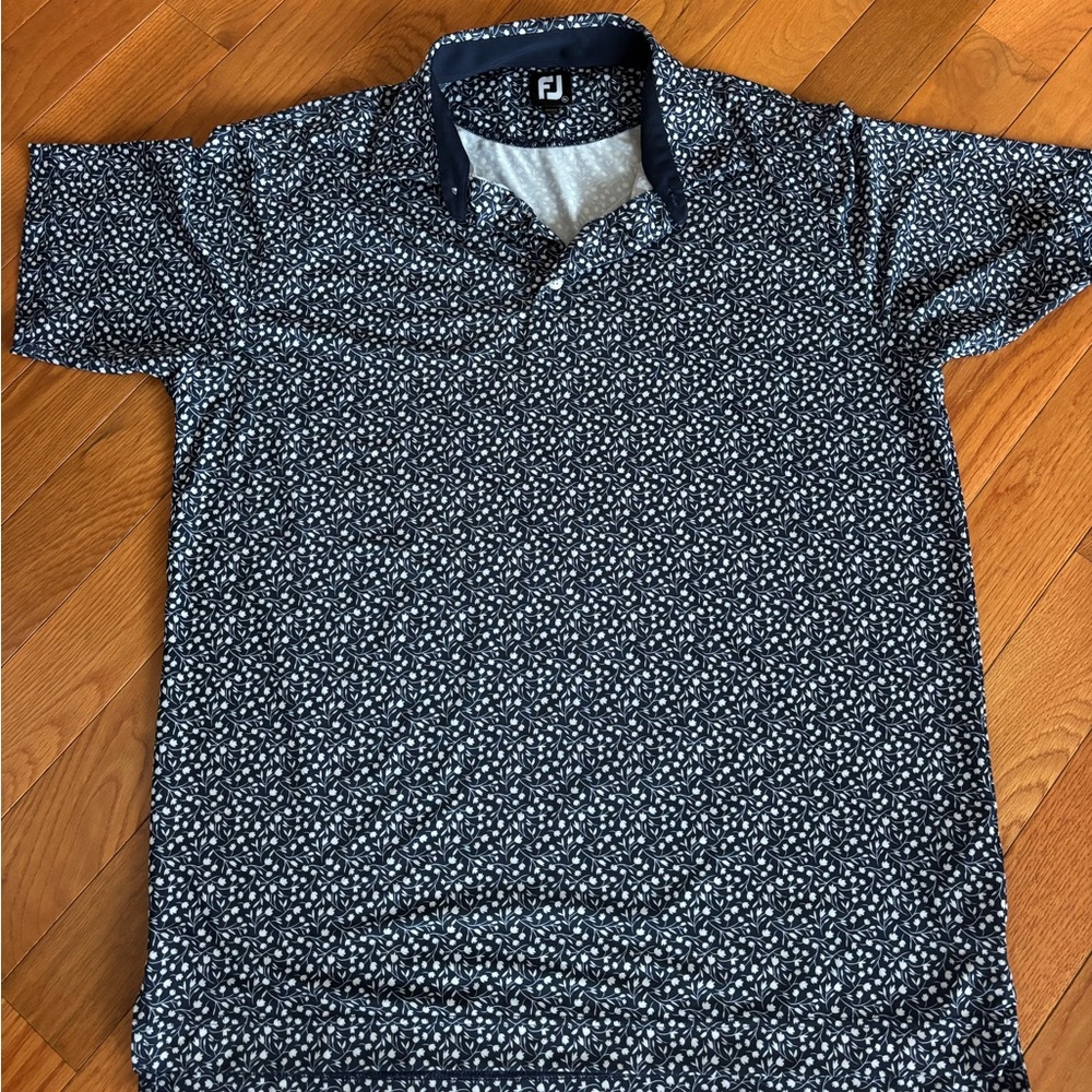 * | FJ | polo. Size XL.